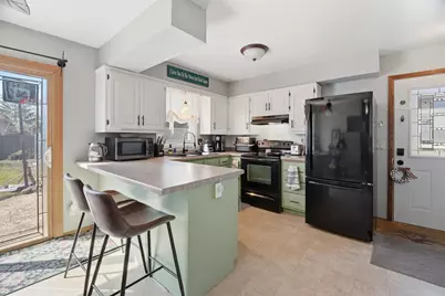 668 S Park Avenue, Fond du Lac, WI 54935 - Photo 9