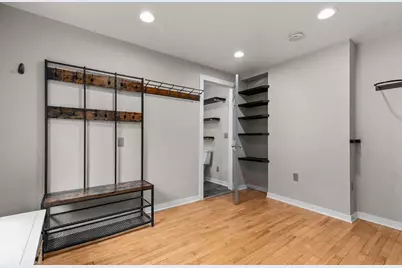 2084 S Point Comfort Road, Oshkosh, WI 54902 - Photo 23