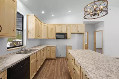 W5539 Grogan Road, Wausaukee, WI 54177 - Photo 11