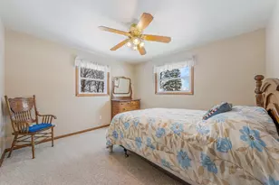 4734 Maple Dr, Green Bay, WI 54313 - Photo 23