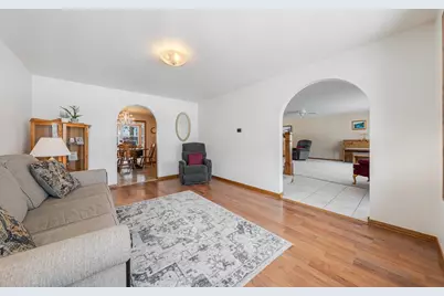 4734 Maple Drive, Green Bay, WI 54313 - Photo 7