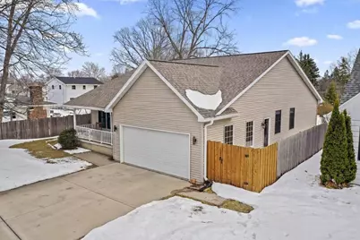 911 S 7th Street, De Pere, WI 54115 - Photo 5