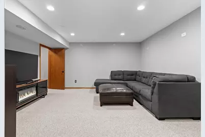 911 S 7th Street, De Pere, WI 54115 - Photo 47