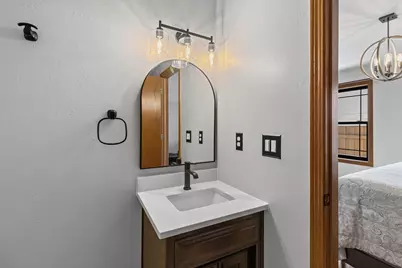 911 S 7th Street, De Pere, WI 54115 - Photo 33