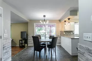 1175 Maricopa Dr, Oshkosh, WI 54904 - Photo 13