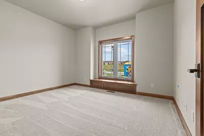 1373 Prairie Lake Circle, Neenah, WI 54956 - Photo 31
