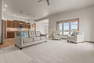 1373 Prairie Lake Cir, Neenah, WI 54956 - Photo 15