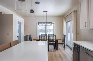 N7834 Edgewater Ct, Sherwood, WI 54169 - Photo 9