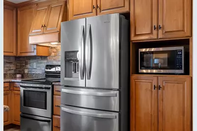 401 Lantern Lane, De Pere, WI 54115 - Photo 19