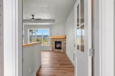 1417 Crossroads Drive, De Pere, WI 54115 - Photo 5