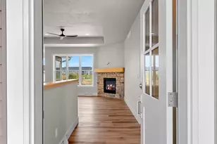 1417 Crossroads Dr, De Pere, WI 54115 - Photo 5