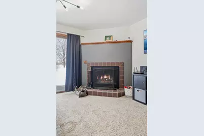 1000 Moraine Way #4, Green Bay, WI 54303 - Photo 7