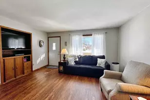 4511 6th St, Menominee, MI 49858 - Photo 5