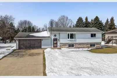 620 Sunrise Drive, Ripon, WI 54971 - Photo 1