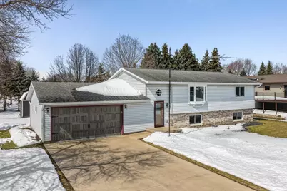 620 Sunrise Drive, Ripon, WI 54971 - Photo 3