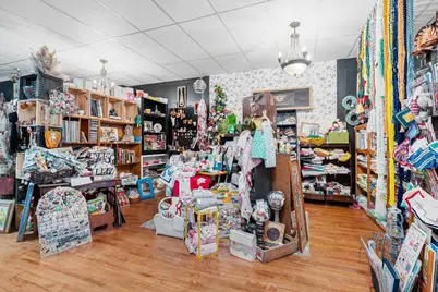 811 Oregon Street, Oshkosh, WI 54902 - Photo 9