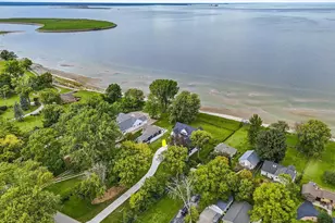 1751 E Shore Cir, Green Bay, WI 54302 - Photo 71