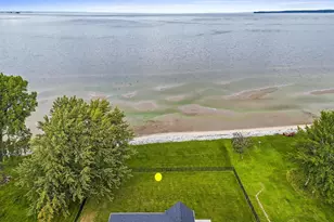 1751 E Shore Cir, Green Bay, WI 54302 - Photo 67