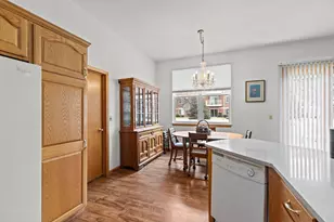 1513 Dickenson Ct, Neenah, WI 54956 - Photo 13