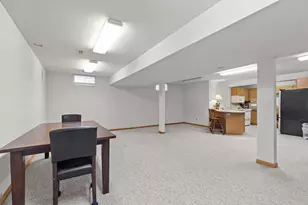 1513 Dickenson Ct, Neenah, WI 54956 - Photo 21