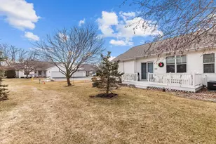 1513 Dickenson Ct, Neenah, WI 54956 - Photo 29