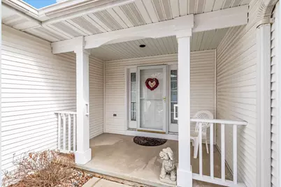 1513 Dickenson Court, Neenah, WI 54956 - Photo 3