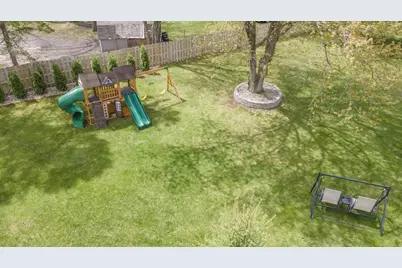 707 Sunset Drive, Redgranite, WI 54970 - Photo 7