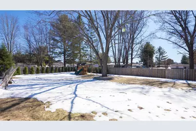 707 Sunset Drive, Redgranite, WI 54970 - Photo 15