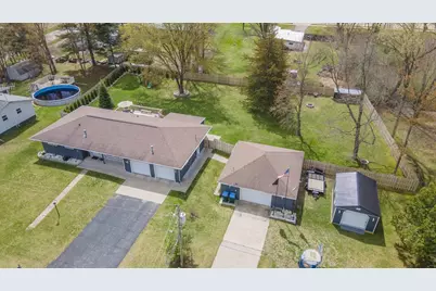 707 Sunset Drive, Redgranite, WI 54970 - Photo 3