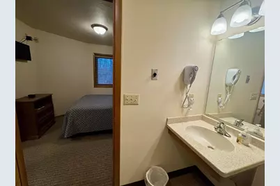 7741 State Hwy 42 #101, Egg Harbor, WI 54209 - Photo 13