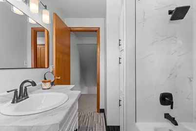 425 Saratoga Street, Green Bay, WI 54303 - Photo 19