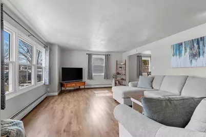 425 Saratoga Street, Green Bay, WI 54303 - Photo 5