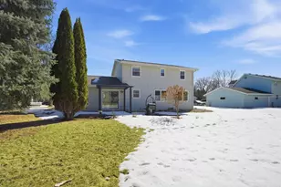 705 S Goldenrod Dr, Appleton, WI 54914 - Photo 27