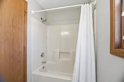 705 S Goldenrod Drive, Appleton, WI 54914 - Photo 25