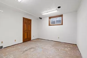 2911 Ridgeway Dr, Neenah, WI 54956 - Photo 19