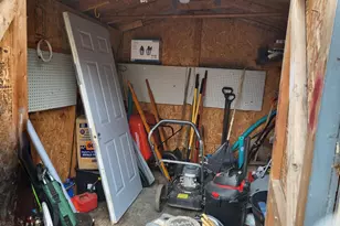 411 W Scott St, Fond du Lac, WI 54935 - Photo 9