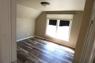 411 W Scott St, Fond du Lac, WI 54935 - Photo 7