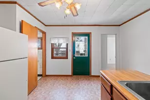 1503 7th St, Marinette, WI 54143 - Photo 43