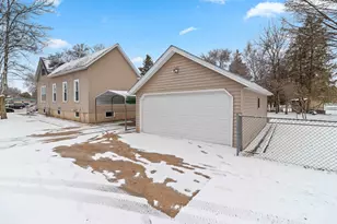 1503 7th St, Marinette, WI 54143 - Photo 65