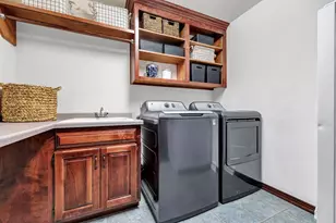 2011 Whistling Swan Cir, De Pere, WI 54151 - Photo 21