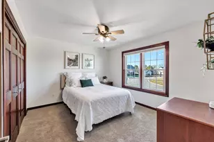 2011 Whistling Swan Cir, De Pere, WI 54151 - Photo 27