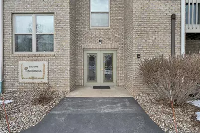 1600 Rustic Oaks Court ##28, Green Bay, WI 54301 - Photo 7