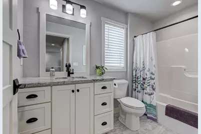 2701 W Fallen Oak Drive, Appleton, WI 54913 - Photo 25