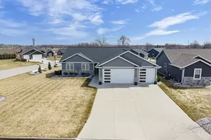 2701 W Fallen Oak Dr, Appleton, WI 54913 - Photo 29