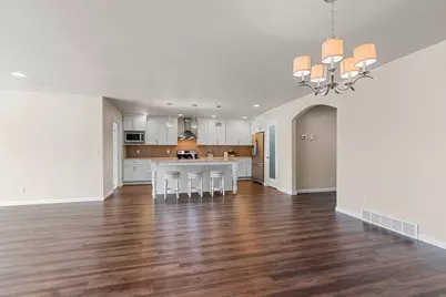 1242 Pond View Circle #18, De Pere, WI 54115 - Photo 9