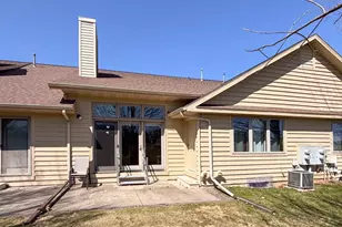 425 Brookview Dr, Luxemburg, WI 54217 - Photo 23