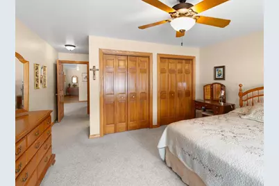 425 Brookview Drive, Luxemburg, WI 54217 - Photo 9