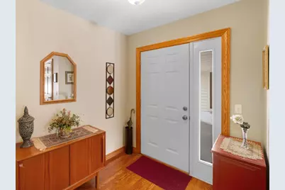 425 Brookview Drive, Luxemburg, WI 54217 - Photo 3
