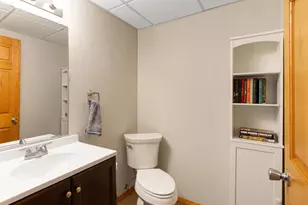 425 Brookview Dr, Luxemburg, WI 54217 - Photo 19