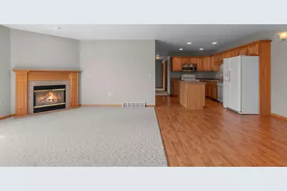 1267 Pond View Circle #42, De Pere, WI 54115 - Photo 9
